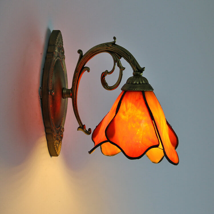 Stained Glass Wall Sconce Lamp Tiffany Petals 1-Light Design-Lighting > Wall Lights-casanuva-casanuva