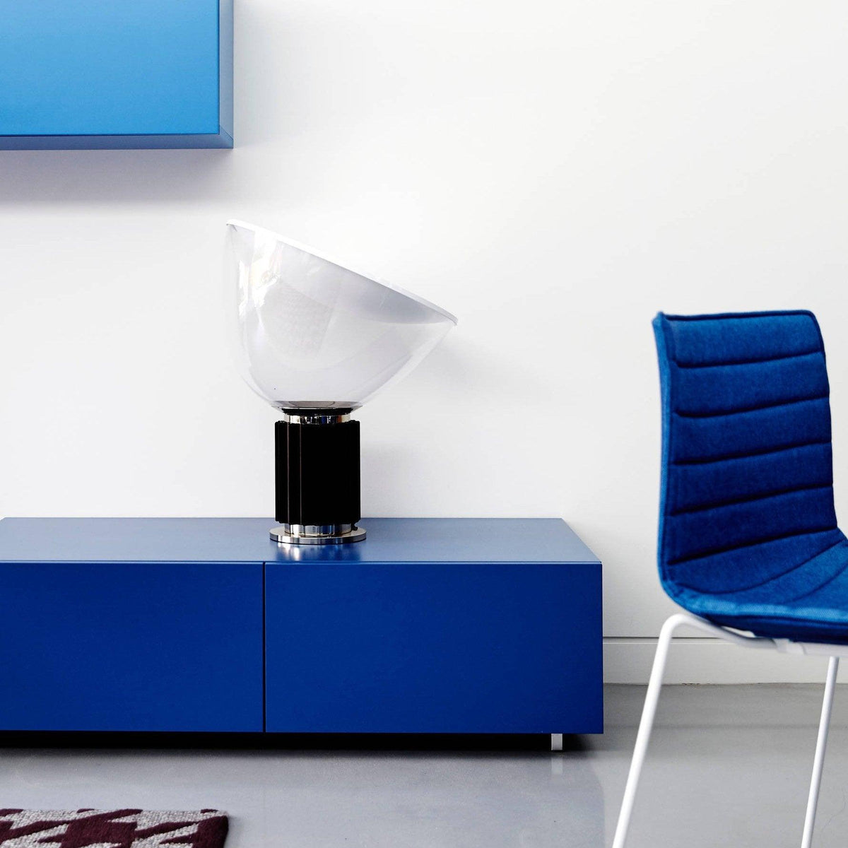 Table Lamp with Modern Design and Adjustable Brightness-Lighting > Table Lamps-casanuva-casanuva
