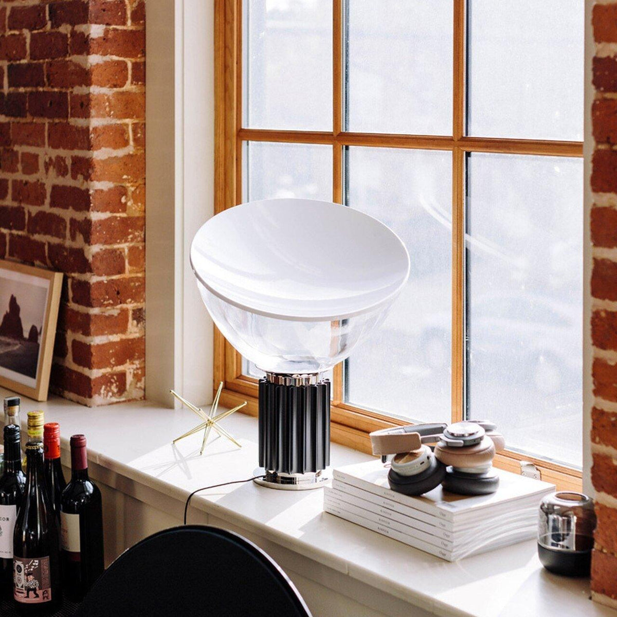 Table Lamp with Modern Design and Adjustable Brightness-Lighting > Table Lamps-casanuva-casanuva