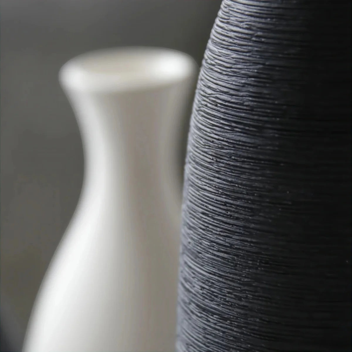 Vase Modern Elegance for Home and Office Decor-Home Decor > Vases-casanuva-casanuva