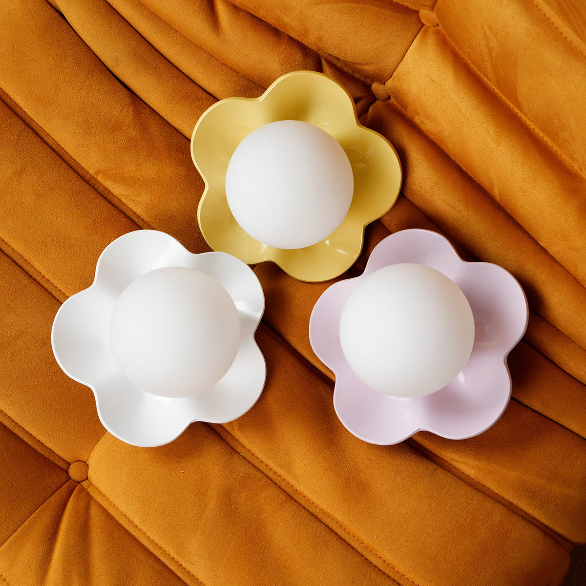 Wall Lamp with Floral Design-Lighting > Wall Lights-casanuva-casanuva