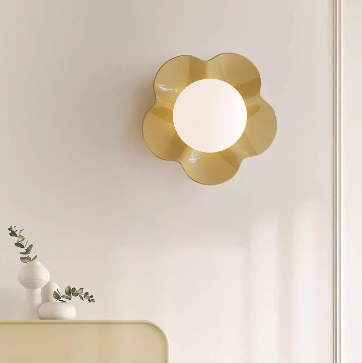 Wall Lamp with Floral Design-Lighting > Wall Lights-casanuva-casanuva