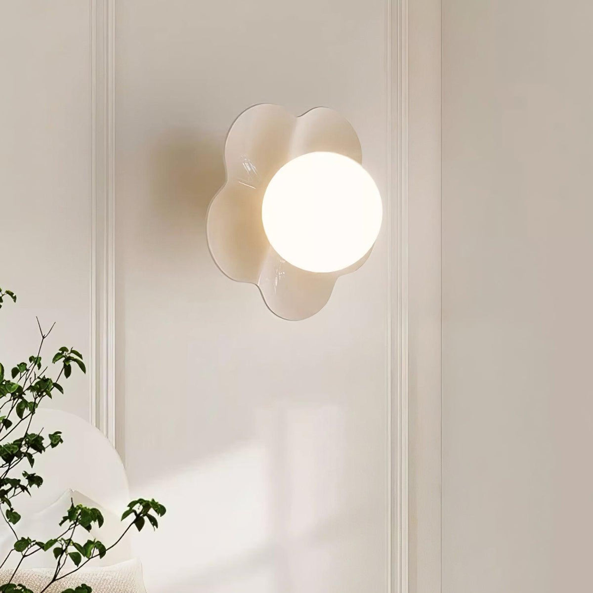 Wall Lamp with Floral Design-Lighting > Wall Lights-casanuva-casanuva
