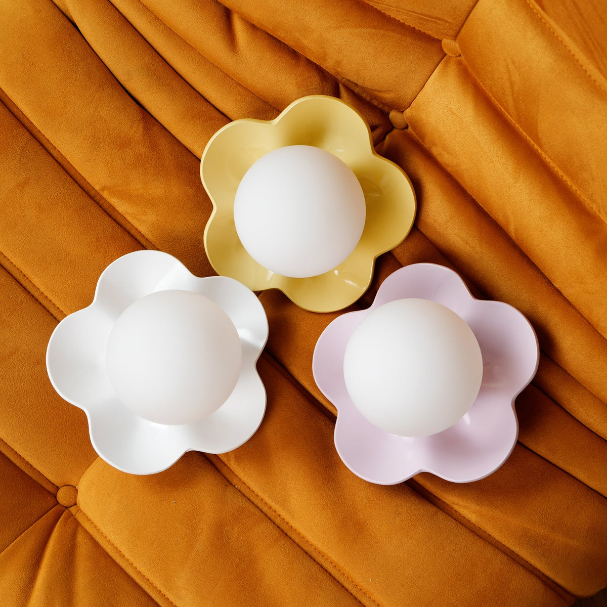 Wall Lamp with Floral Design-Lighting > Wall Lights-casanuva-casanuva